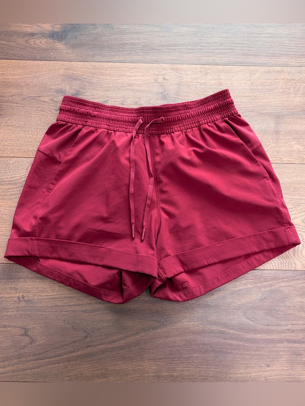 Lululemon Drawstring Shorts Burgundy